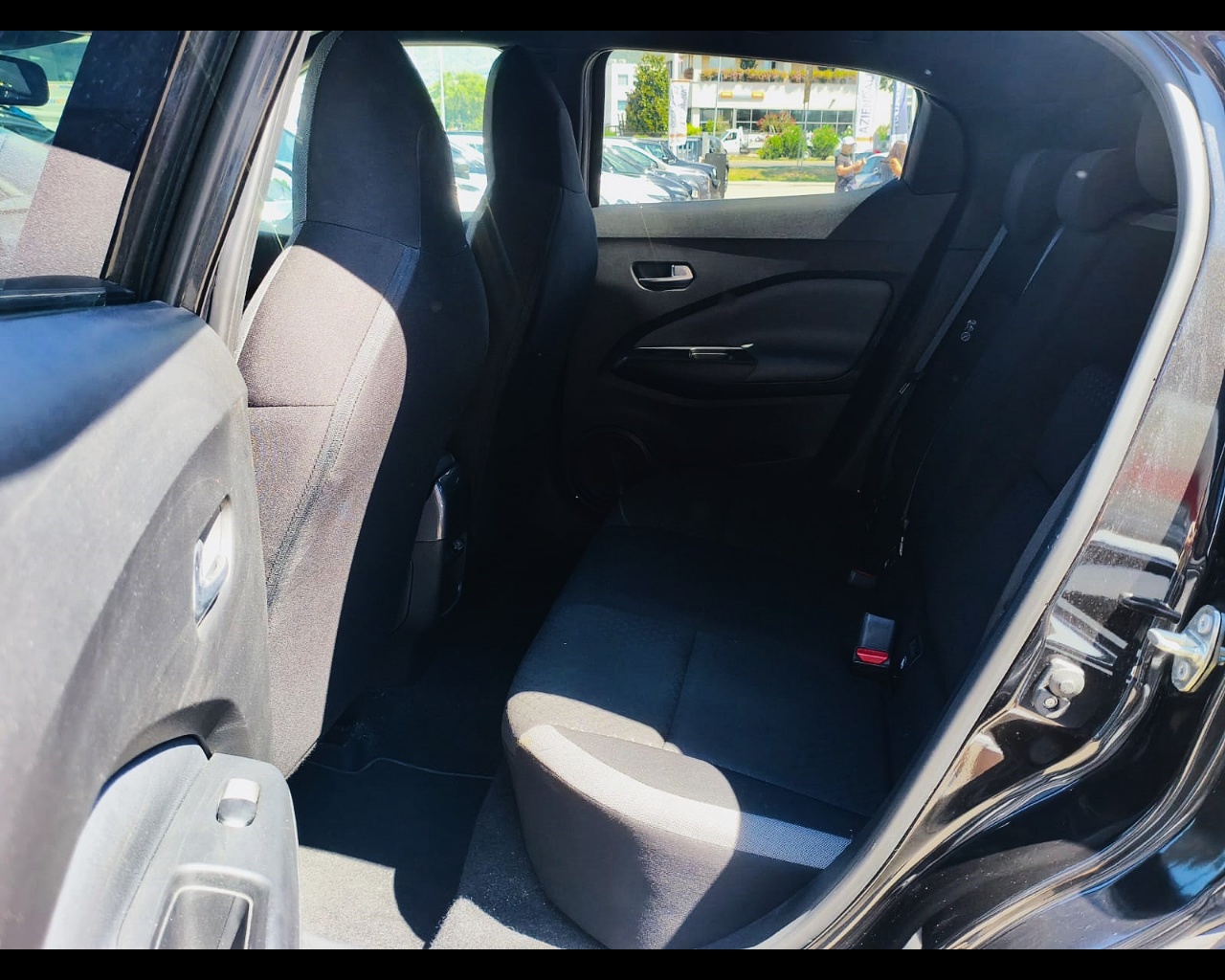 Foto NISSAN Juke 1.0 dig-t N-Connecta 114cv
