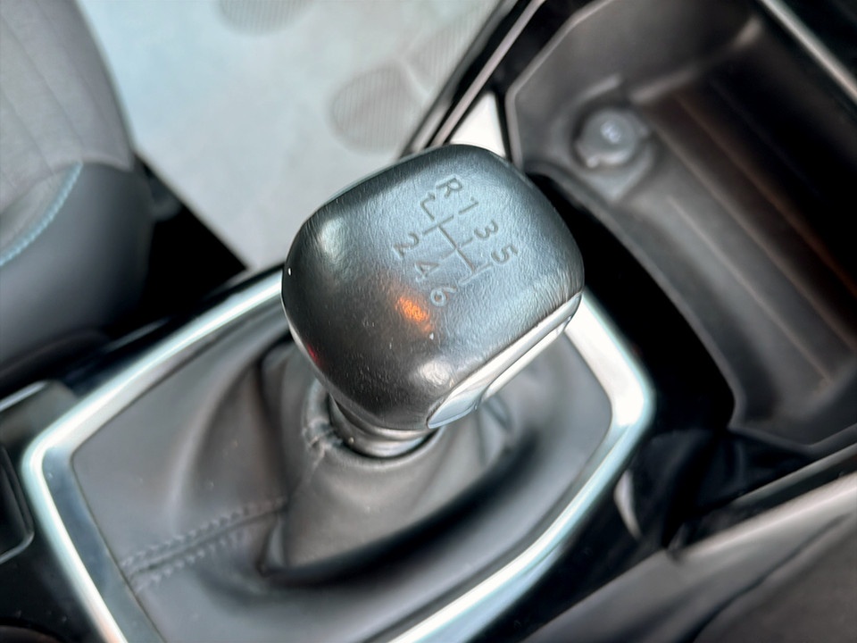 PEUGEOT 208 1.2 puretech Allure s&s 100cv Benzina usato - 14