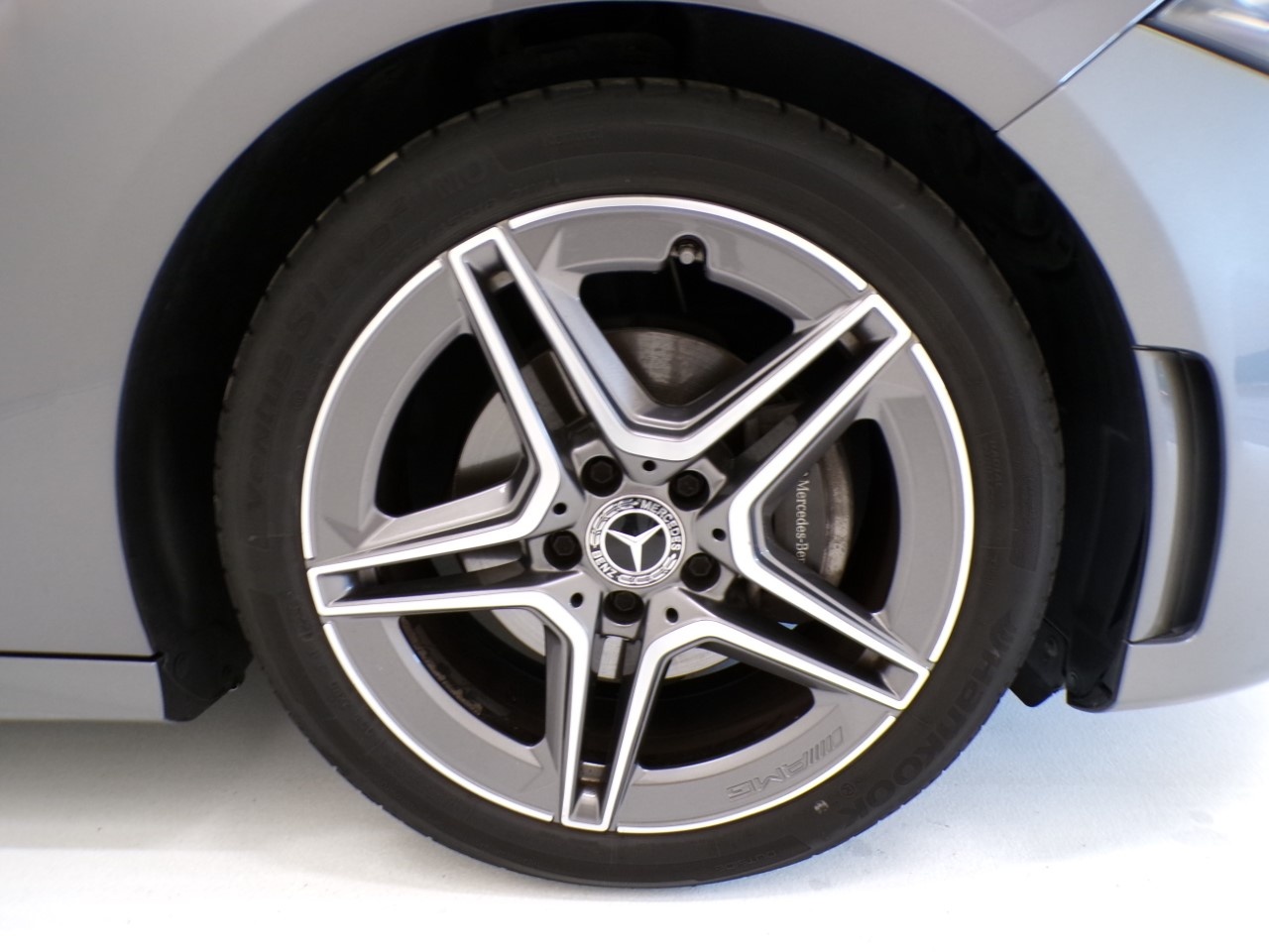 Mercedes Classe A Classe A 180 D Premium 7G-DCT - 4