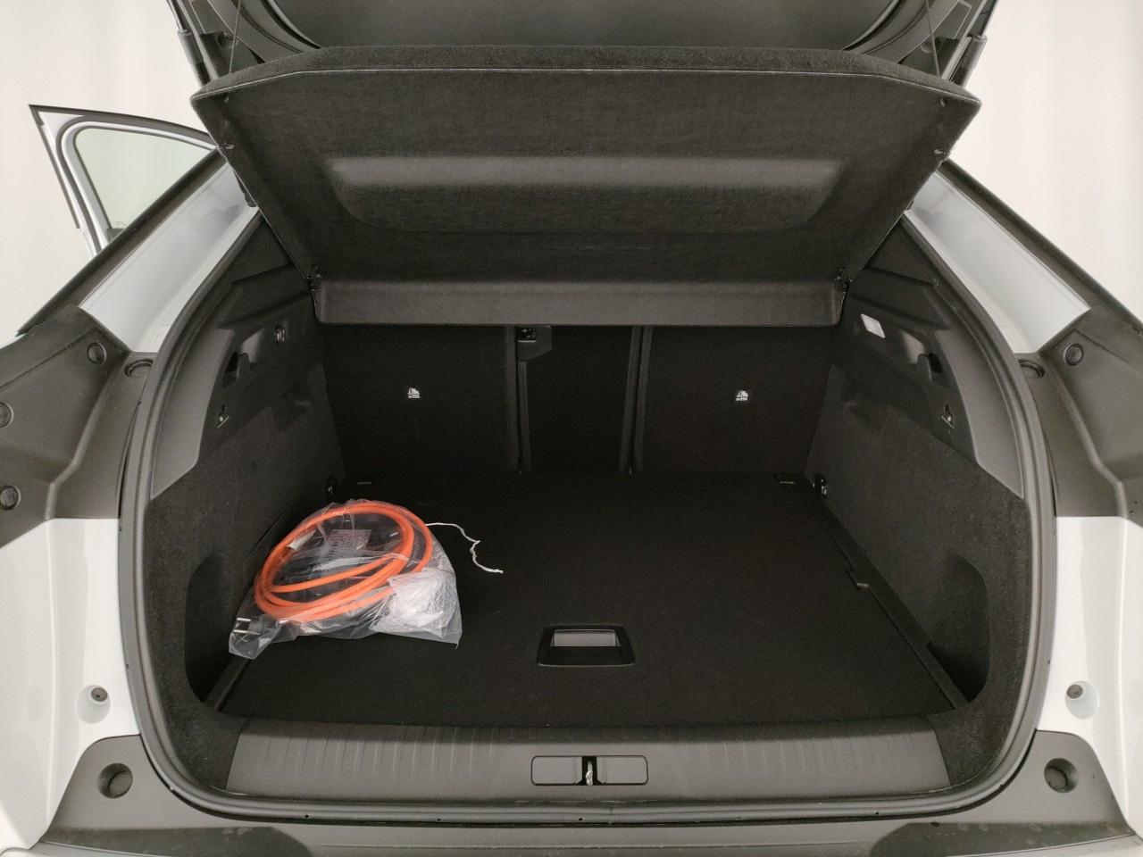 Peugeot 3008 Nuovo Ibrido benzina 3008 Porto Mantovano