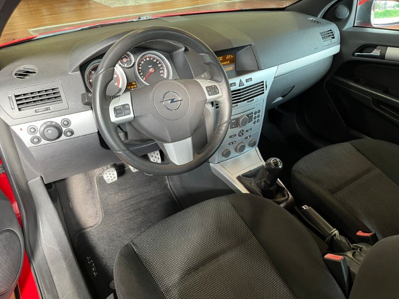 OPEL – Astra GTC 1.9 16V CDTI 150CV 3 porte Sport