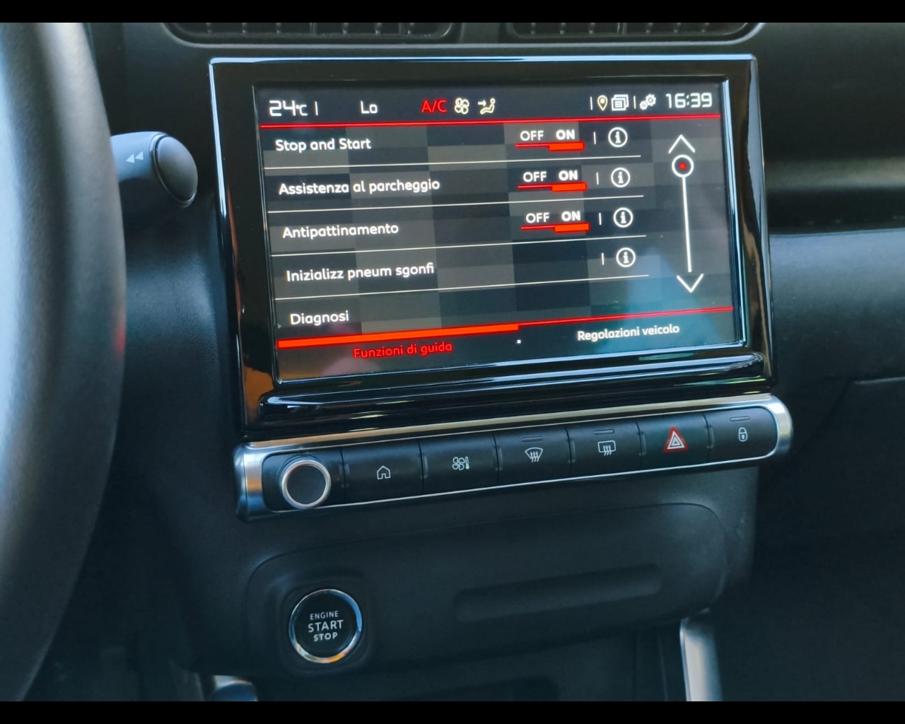 Foto CITROEN C3 Aircross 1.5 bluehdi Shine Pack s&s 110cv