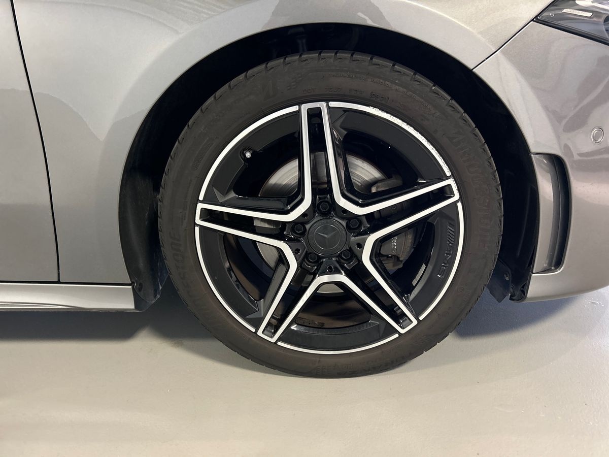 Mercedes Classe A Classe A 200 Premium 7G-DCT - 17