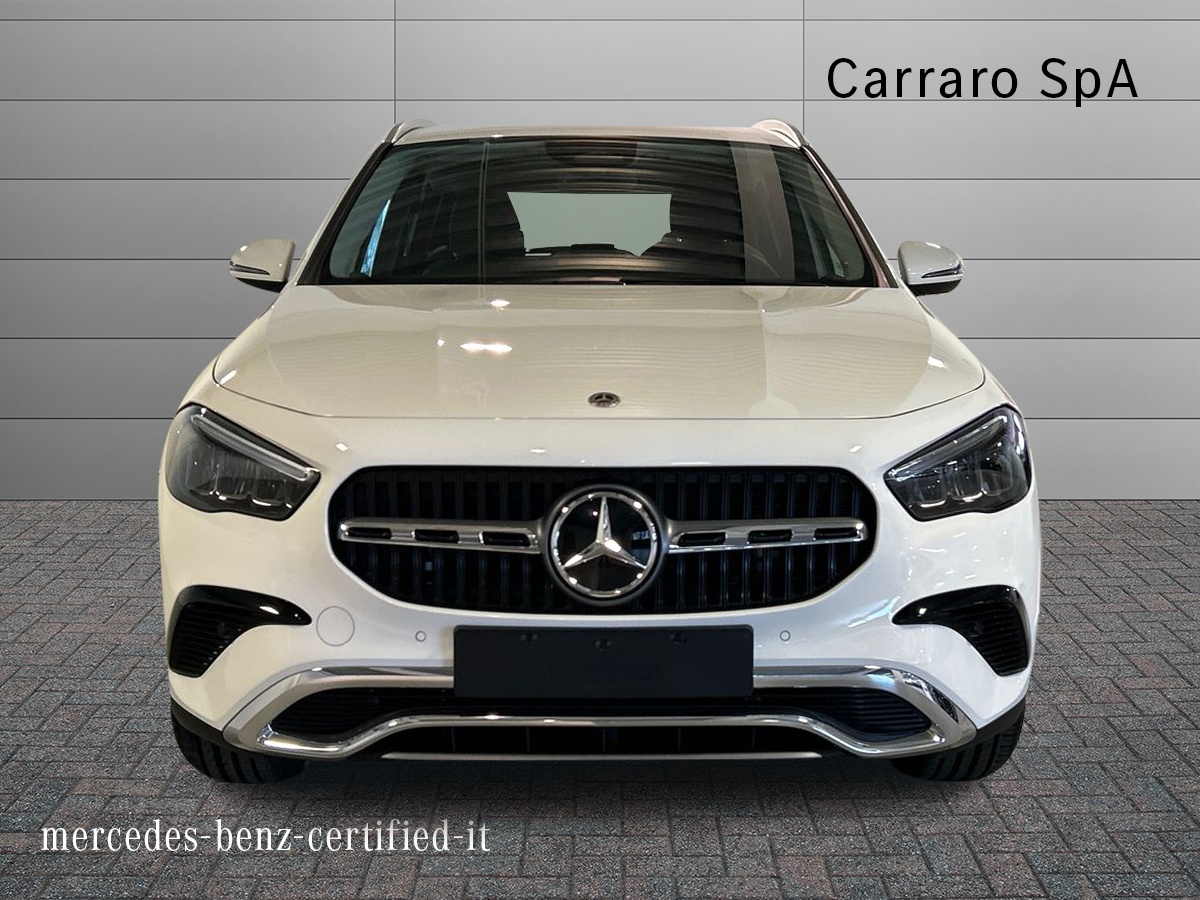 Mercedes GLA GLA 180 Progressive Advanced auto - 3