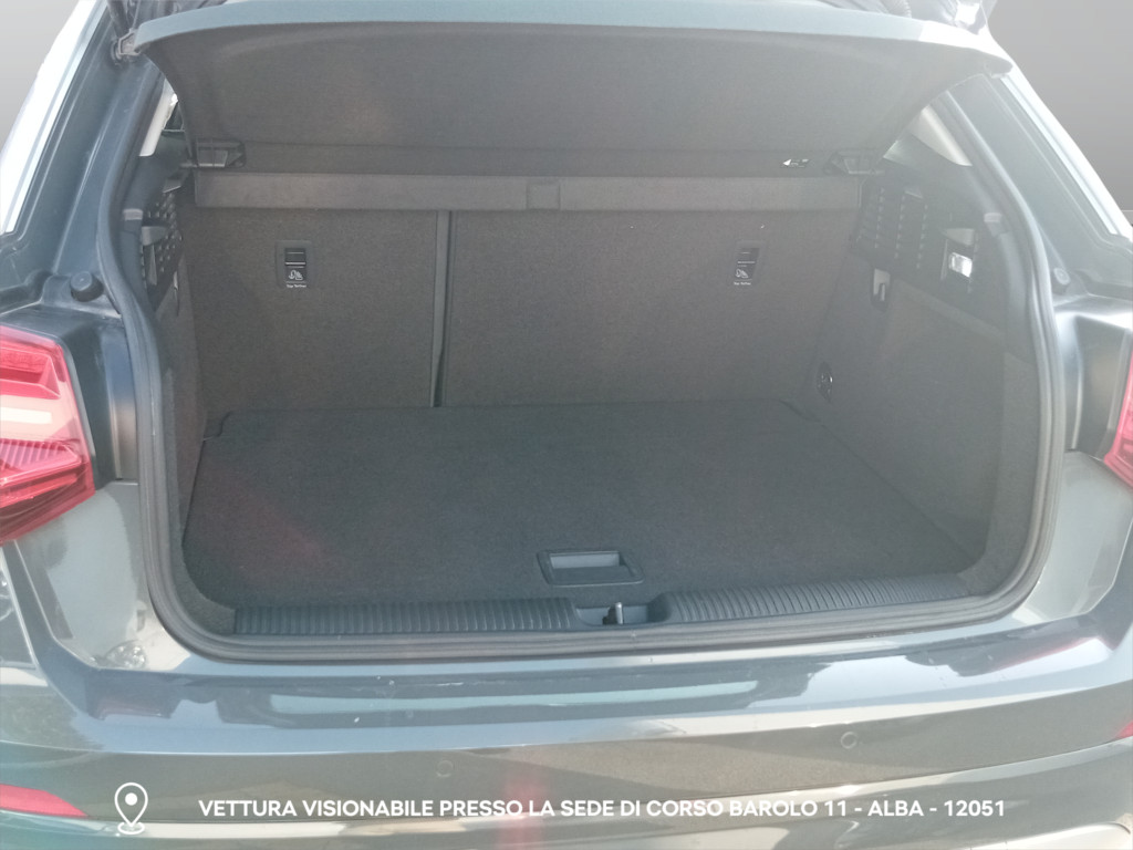 Panoramica 6° Immagine Veicolo