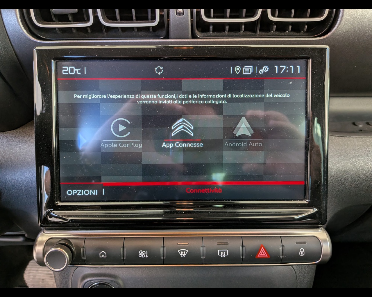 Foto CITROEN C3 Aircross 1.2 puretech Shine Pack s&s 130cv eat6