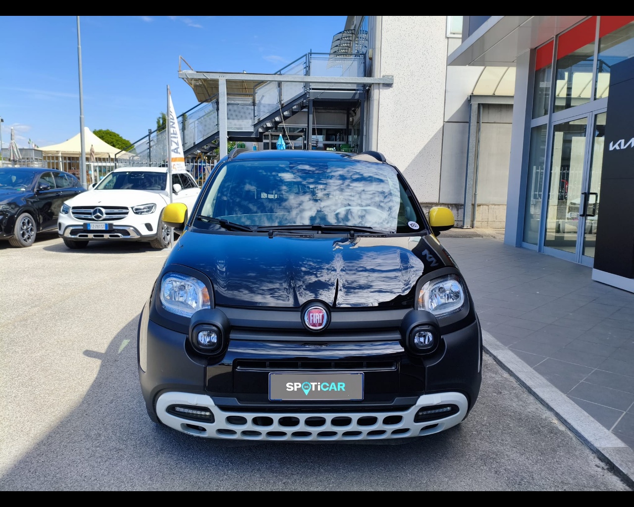 Foto FIAT Pandina Cross 1.0 firefly hybrid s&s 70cv