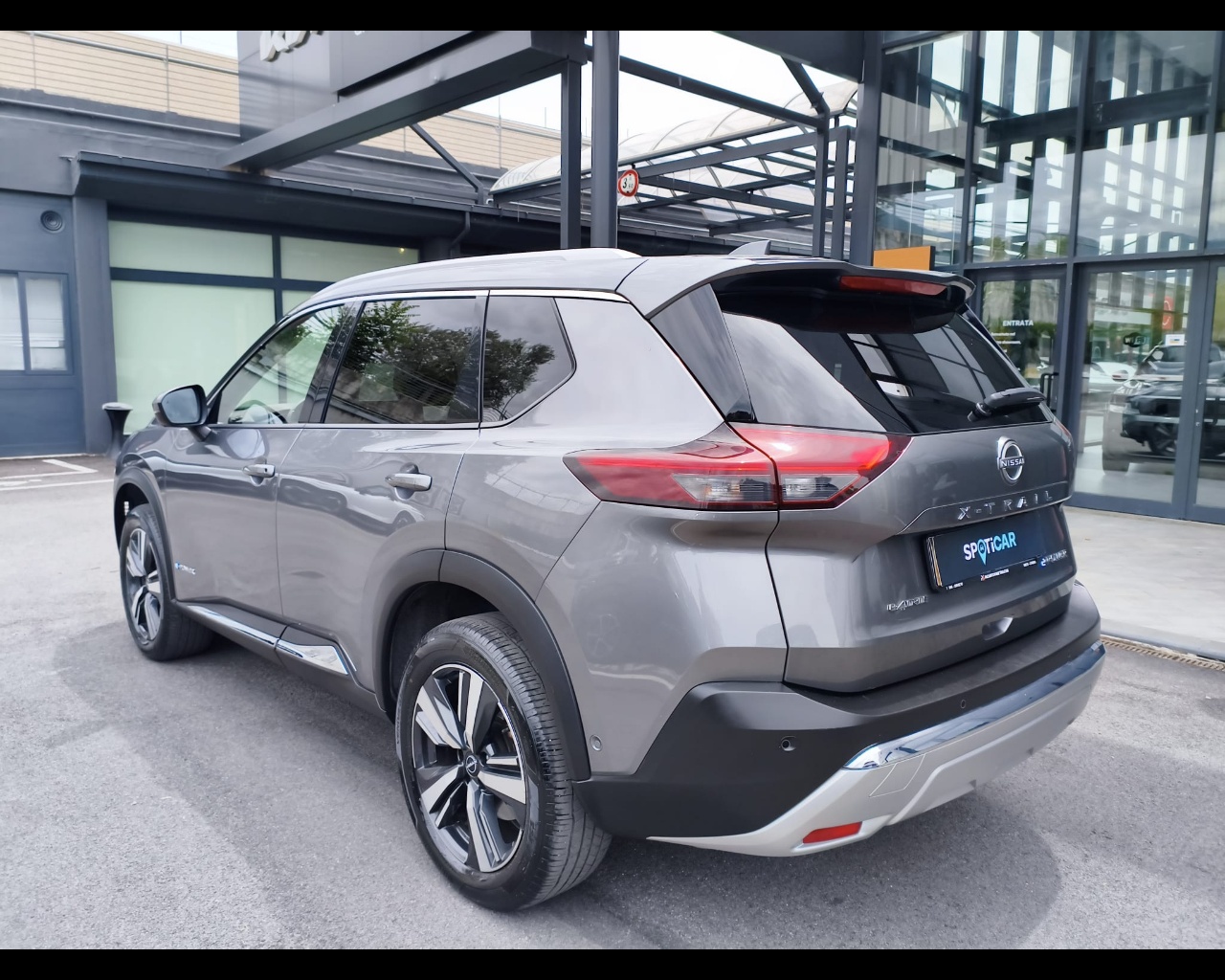 Foto NISSAN X-Trail 1.5 e-power Tekna e-4orce 4wd auto