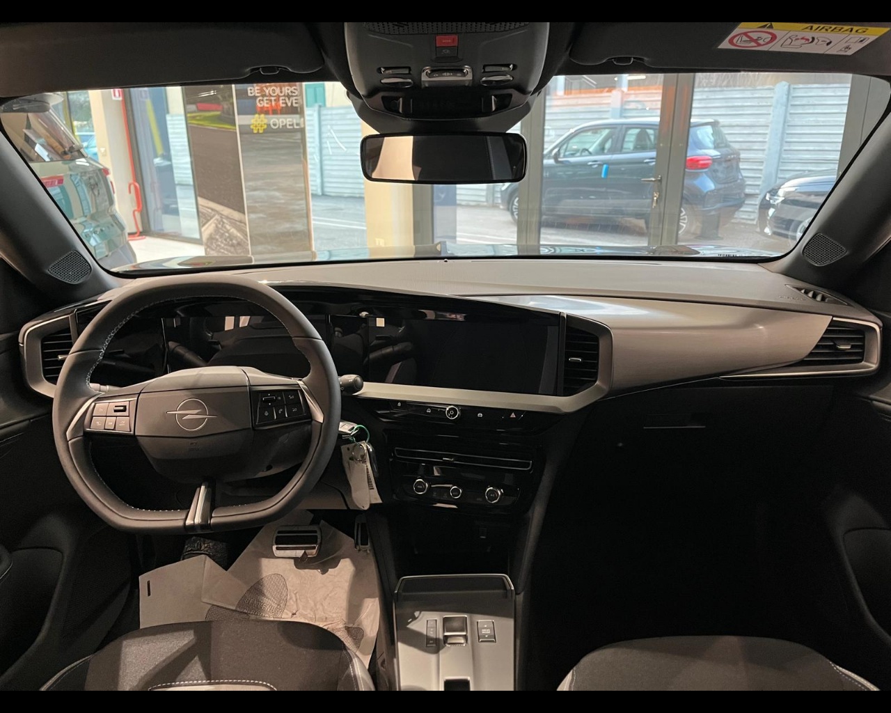 Foto OPEL Mokka 1.2 hybrid GS 136cv dct6