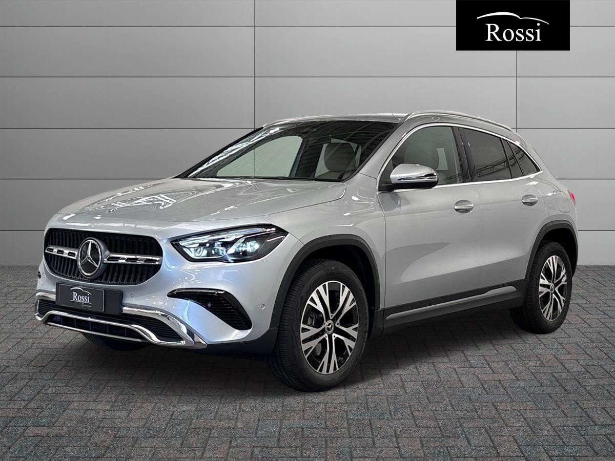 Mercedes-Benz GLA 200 d
