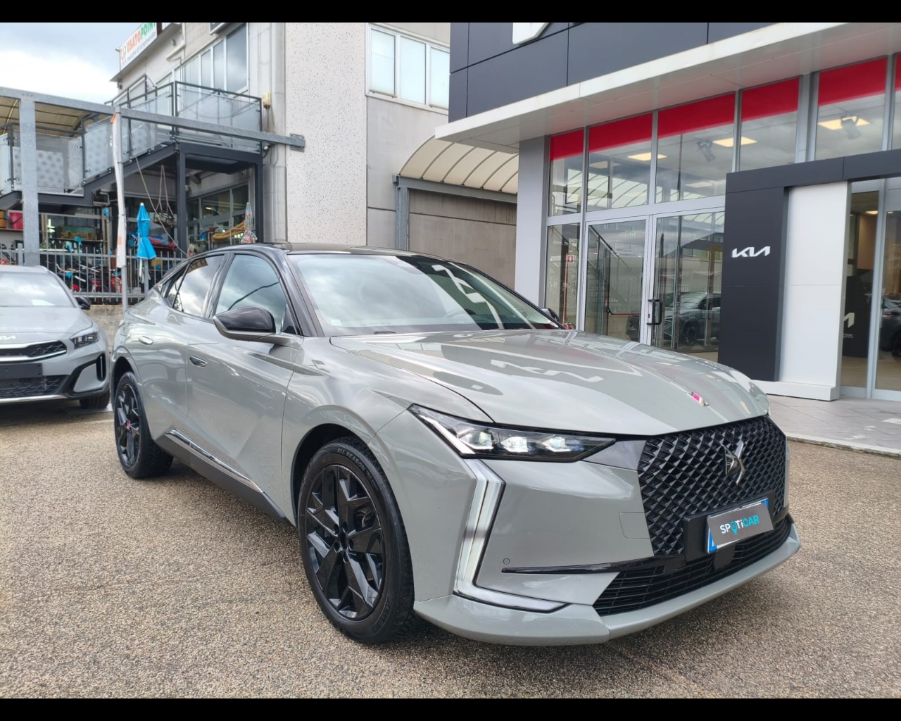 Foto DS DS4 1.5 bluehdi Performance Line+ 130cv auto