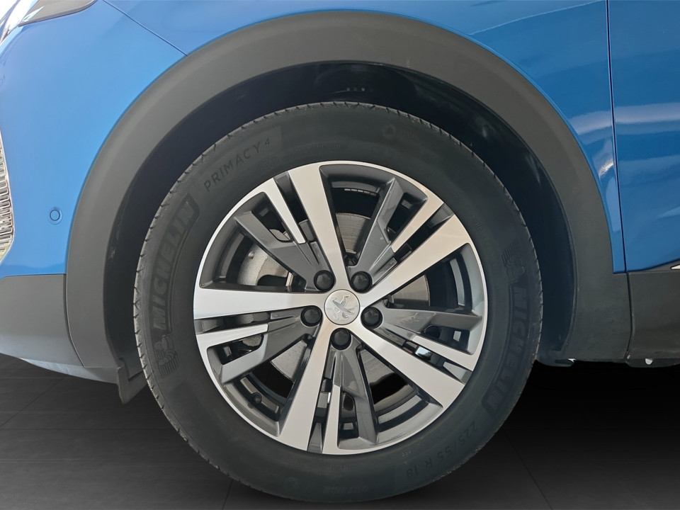 PEUGEOT 3008 1.6 hybrid phev Allure Pack 225cv e-eat8 Ibrida usato - 19