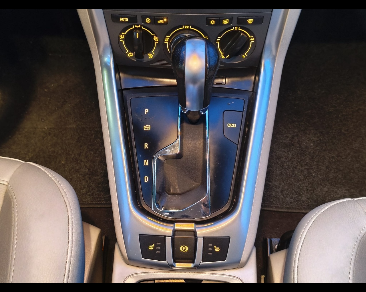 Foto OPEL Antara 2.2 cdti Cosmo Unlimited Pack 4wd 163cv