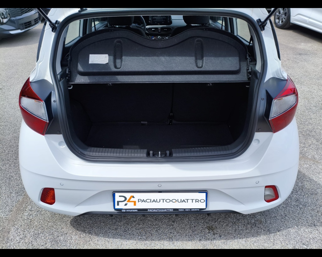 Foto HYUNDAI i10 1.0 mpi Connectline 63cv