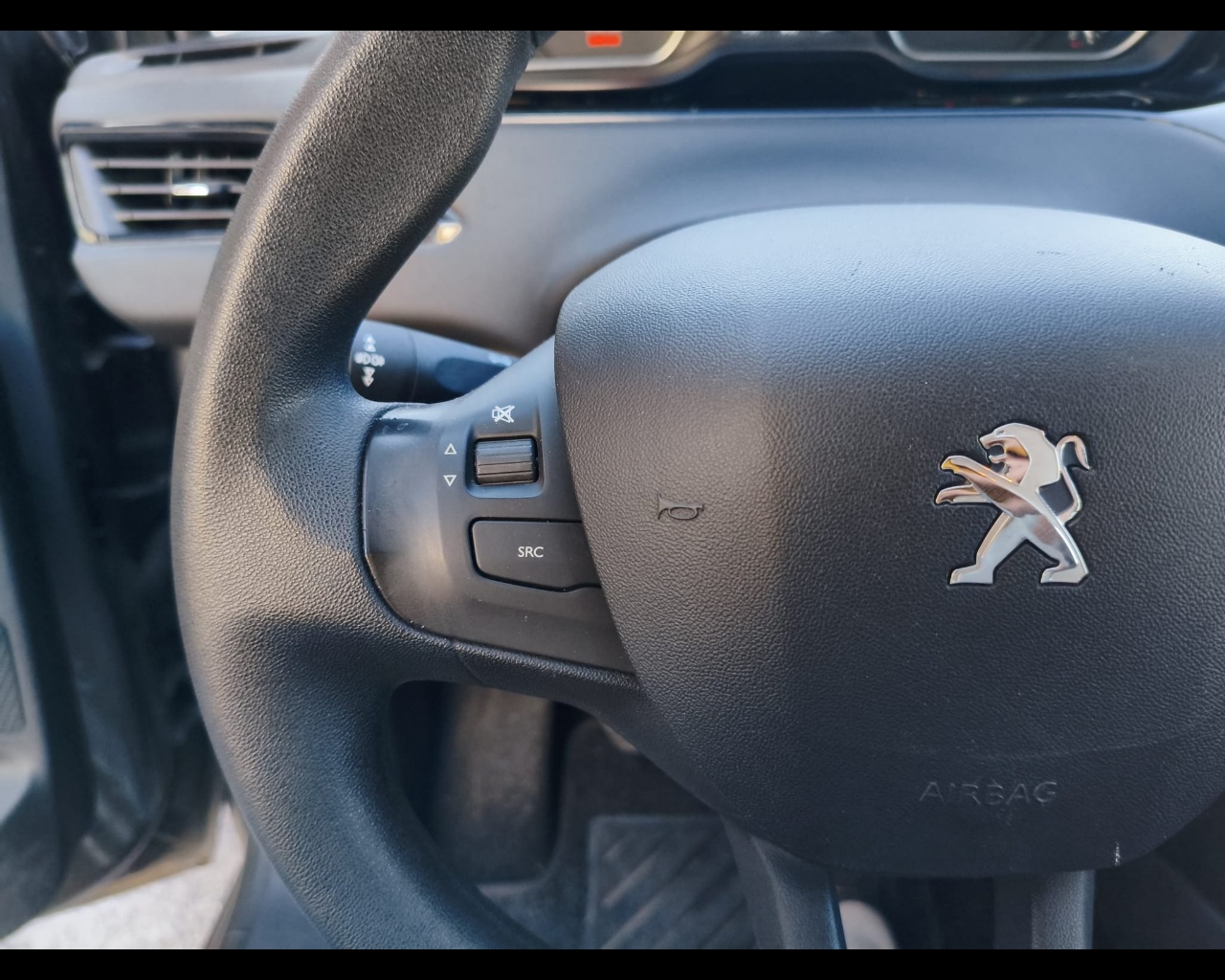 Foto PEUGEOT 208 5p 1.0 puretech Active 68cv