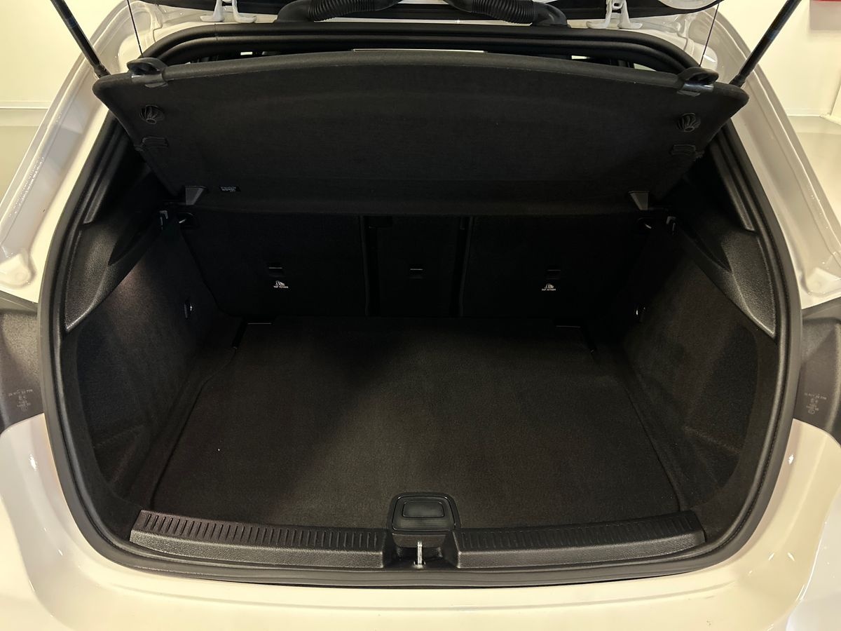 Mercedes  Classe A 180 D Advanced Plus AMG Line 8G-DCT - 8