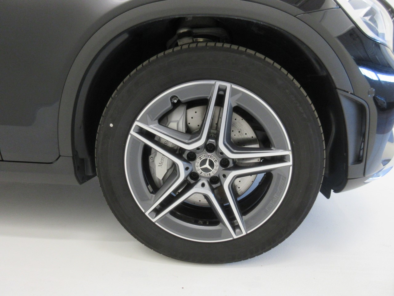 Mercedes GLC GLC SUV 220 D Premium 4Matic 9G-Tronic Plus - 4