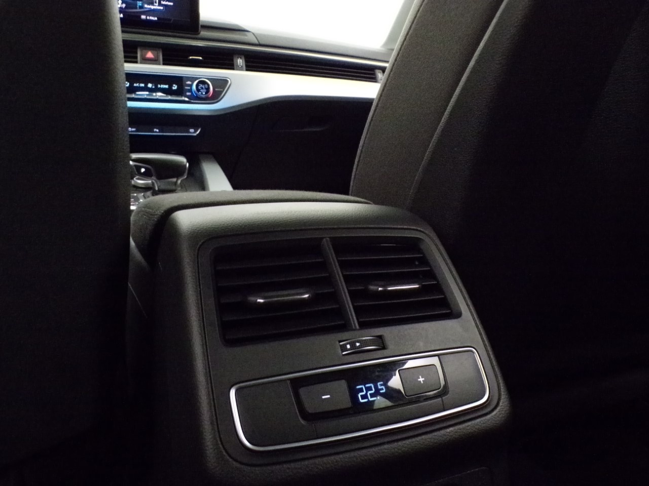 Audi A4 A4 Avant 35 2.0 TDI 150cv Business S tronic - 14