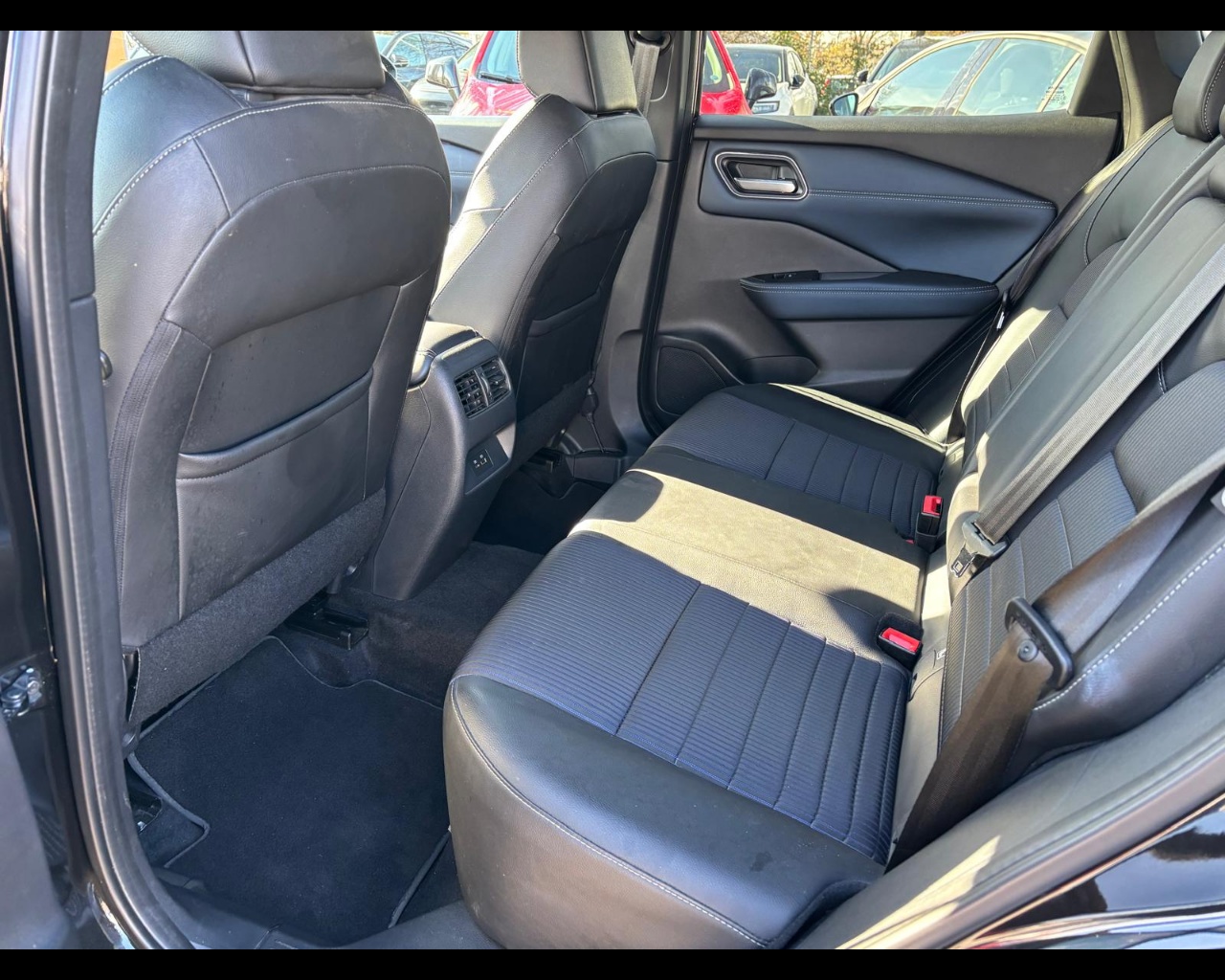 Foto NISSAN Qashqai 1.5 e-power Tekna 2wd