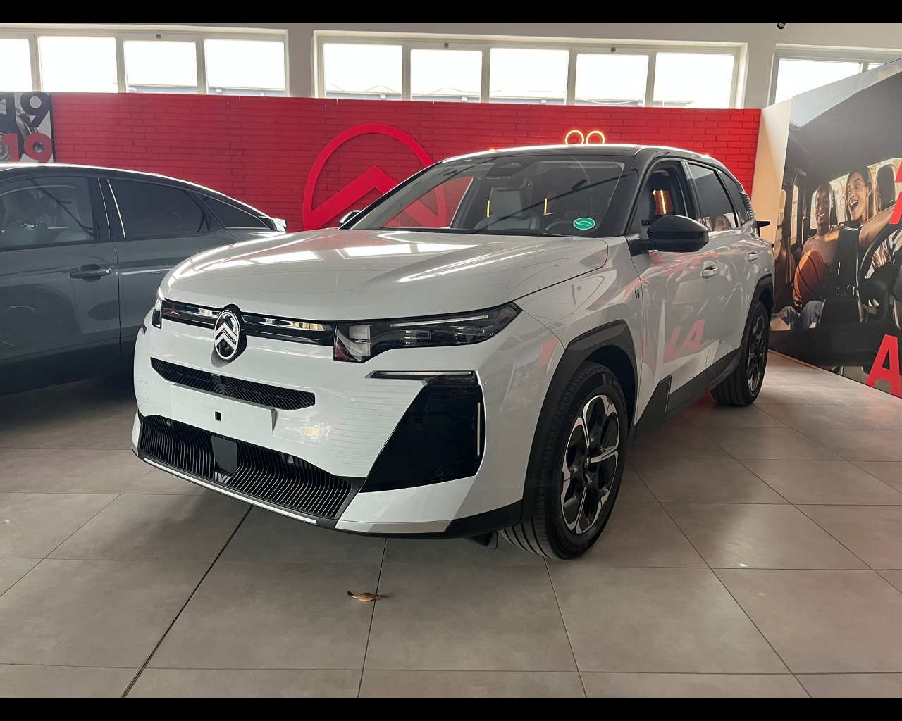 CITROEN C5 Aircross MAX Plug-in Hybrid 195cv pronta consegna