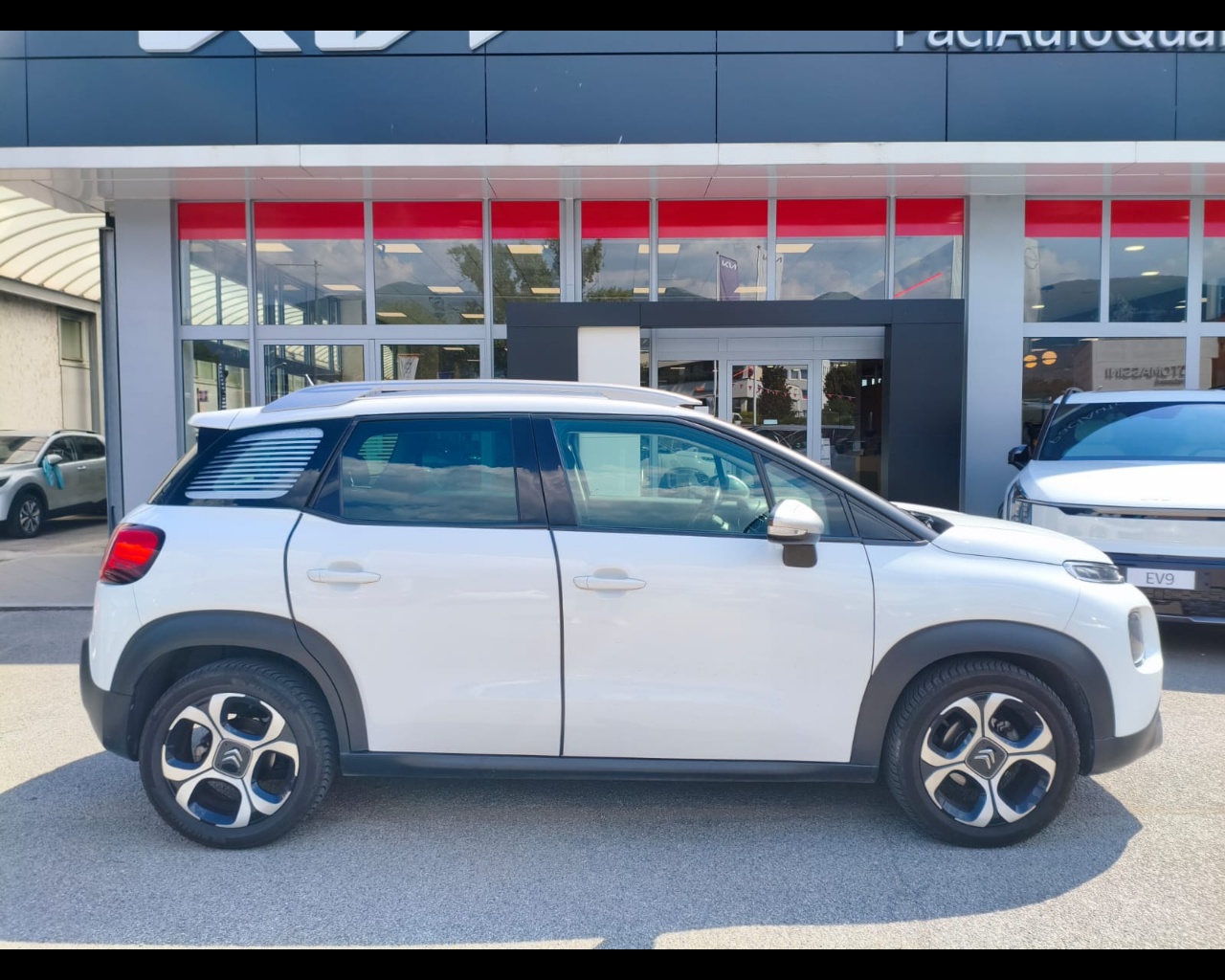 Foto CITROEN C3 Aircross 1.5 bluehdi Shine s&s 100cv