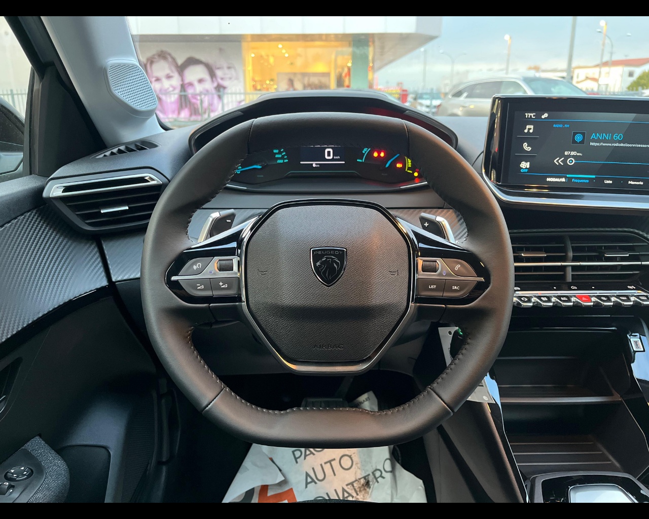 Foto PEUGEOT 208 1.2 hybrid Style 100cv e-dcs 6