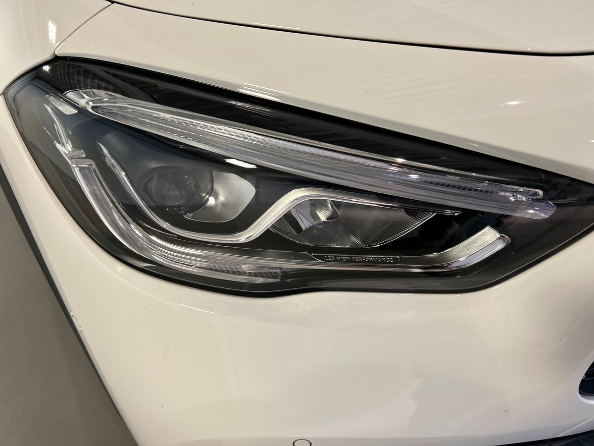 Mercedes GLA GLA 200 D Premium 4Matic 8G-DCT - 7