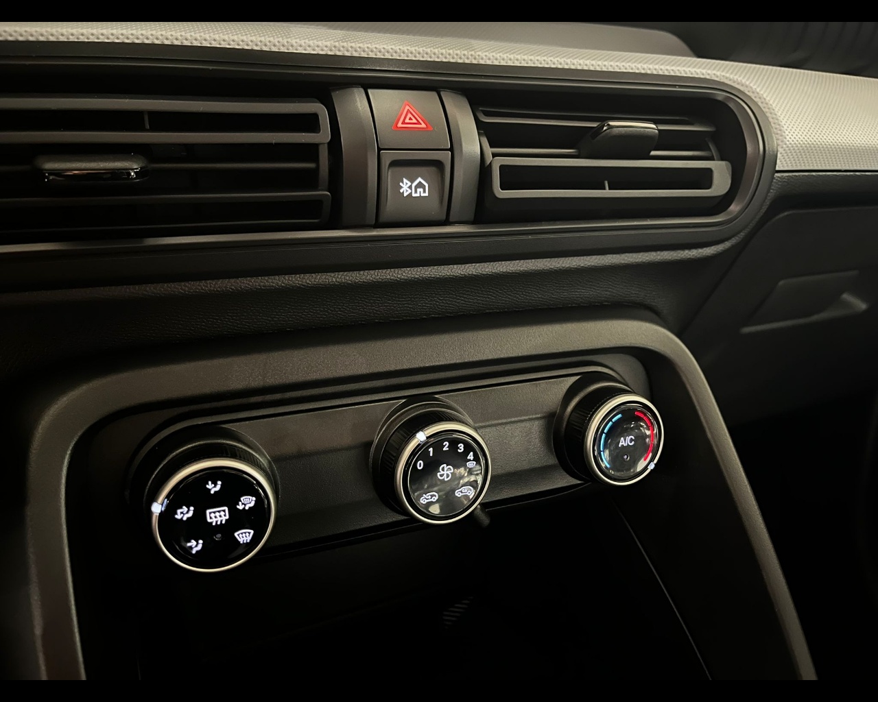 Foto CITROEN C3 1.2 puretech You 100cv s&s