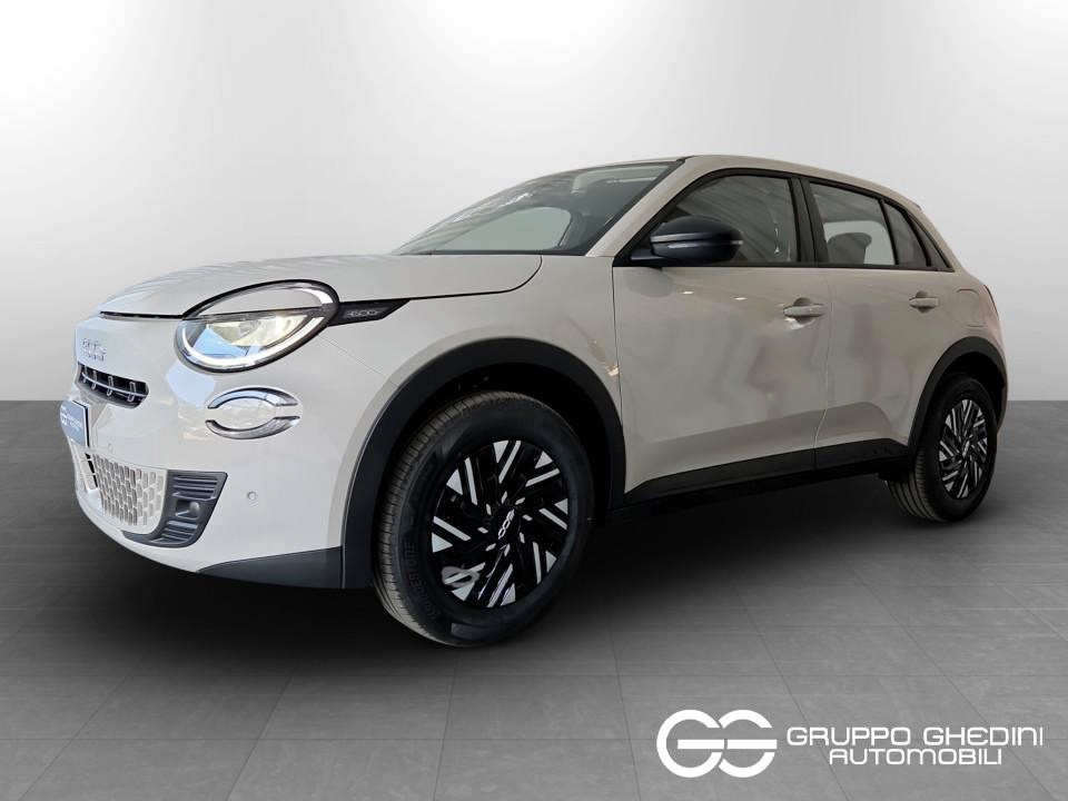 FIAT 600 1.2 hybrid 110cv auto Ibrida km0