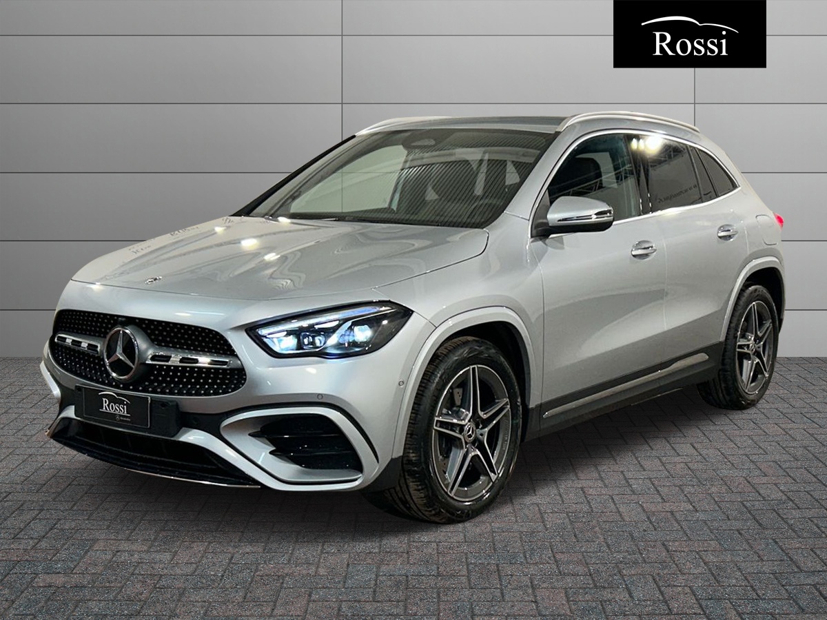Mercedes-Benz GLA 180  d Automatic