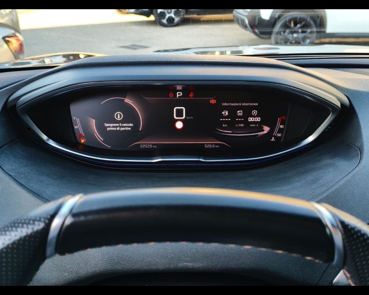 Foto PEUGEOT 5008 1.5 bluehdi GT s&s 130cv eat8