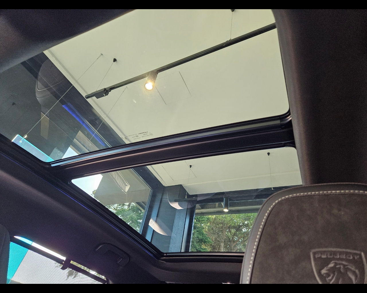 PEUGEOT 5008 Nuovo 5008 Hybrid 136 e-DCS6 GT Ibrido benzina Aziendale - 16