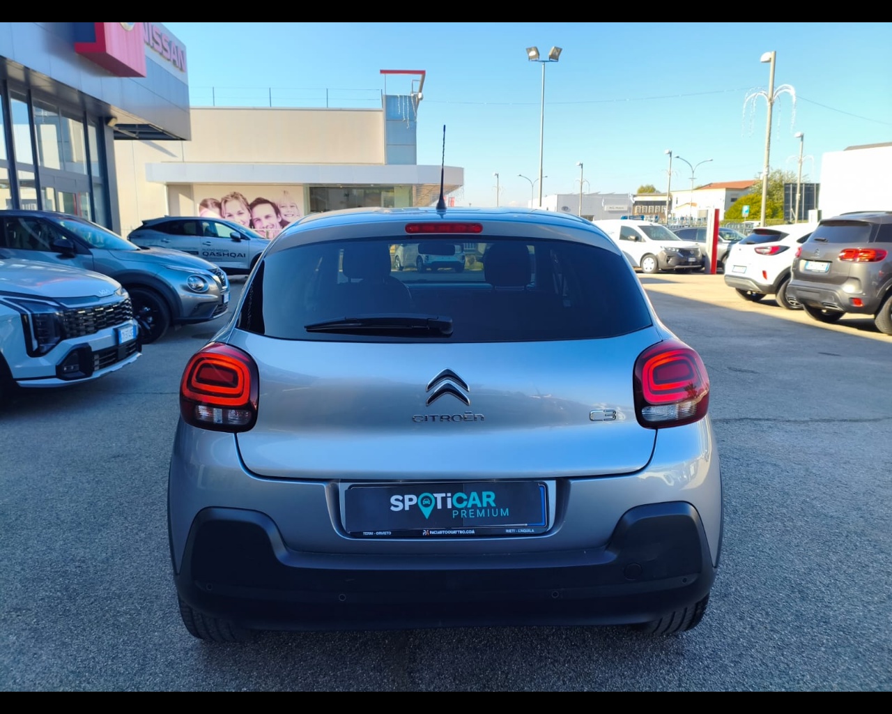 Foto CITROEN C3 1.2 puretech Max s&s 110cv eat6