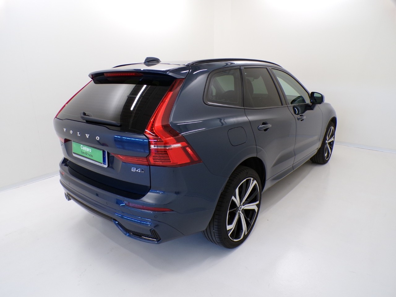 Volvo  XC60 N1 2.0 B4 d Plus Dark auto - 6
