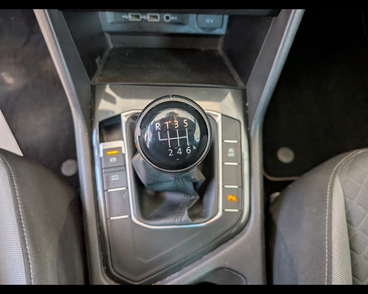 Foto VOLKSWAGEN Tiguan 2.0 tdi Business 150cv
