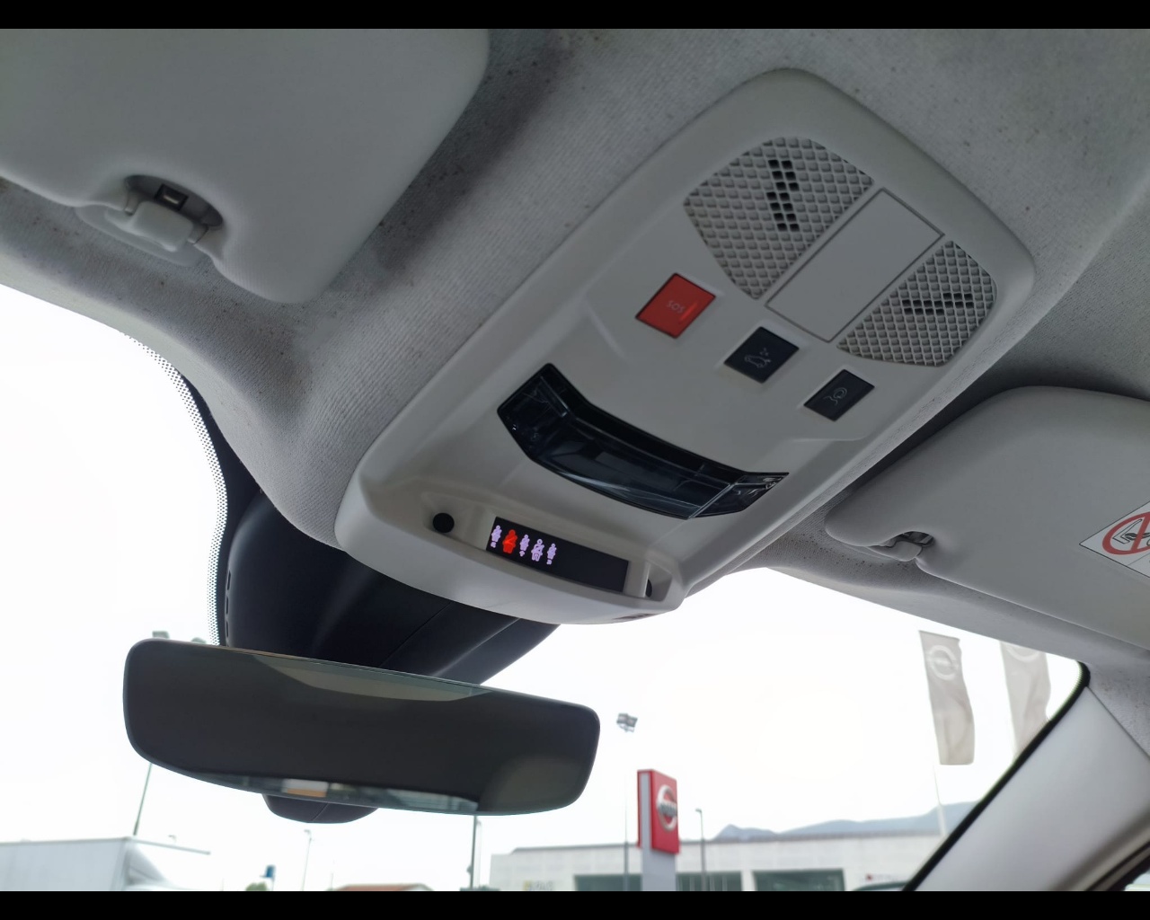 Foto FIAT 600 1.2 hybrid La Prima 110cv auto
