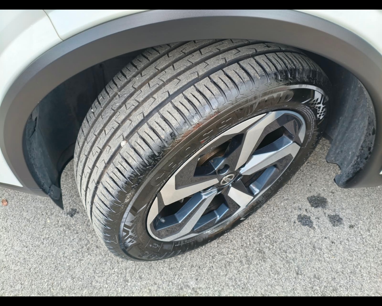 Foto NISSAN Qashqai 1.3 mhev N-Connecta 2wd 140cv (leggere la descrizione!)