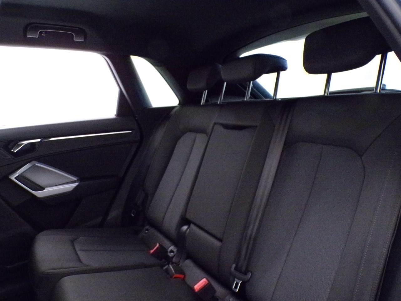 Audi Q3 Q3 35 2.0 TDI Business S tronic - 15