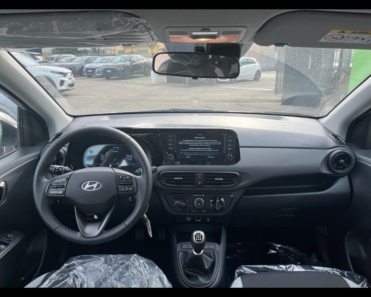 Foto HYUNDAI I10 PE MY25 5P 1.0 GPL MT CONNECTLINE