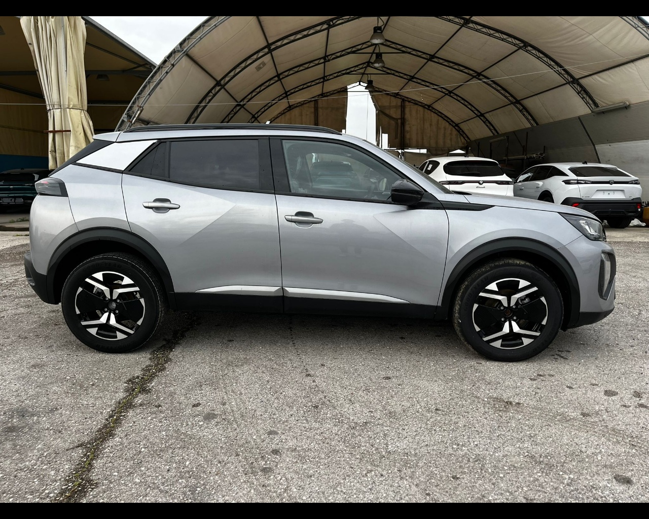 Foto PEUGEOT 2008 1.2 puretech Allure s&s 100cv