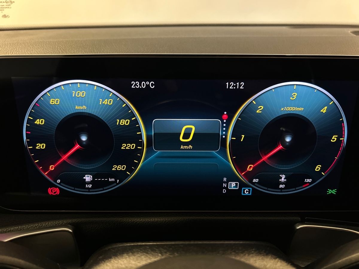 Mercedes GLB GLB 200 D Premium 4Matic 8G-DCT - 13
