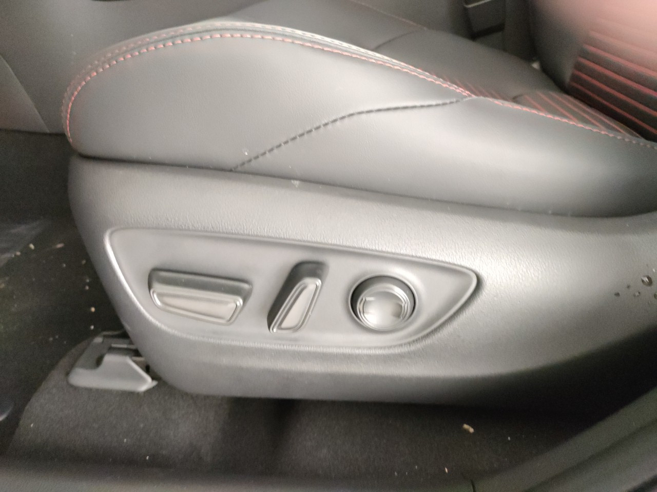 Suzuki Across Nuovo Ibrido benzina Across Porto Mantovano