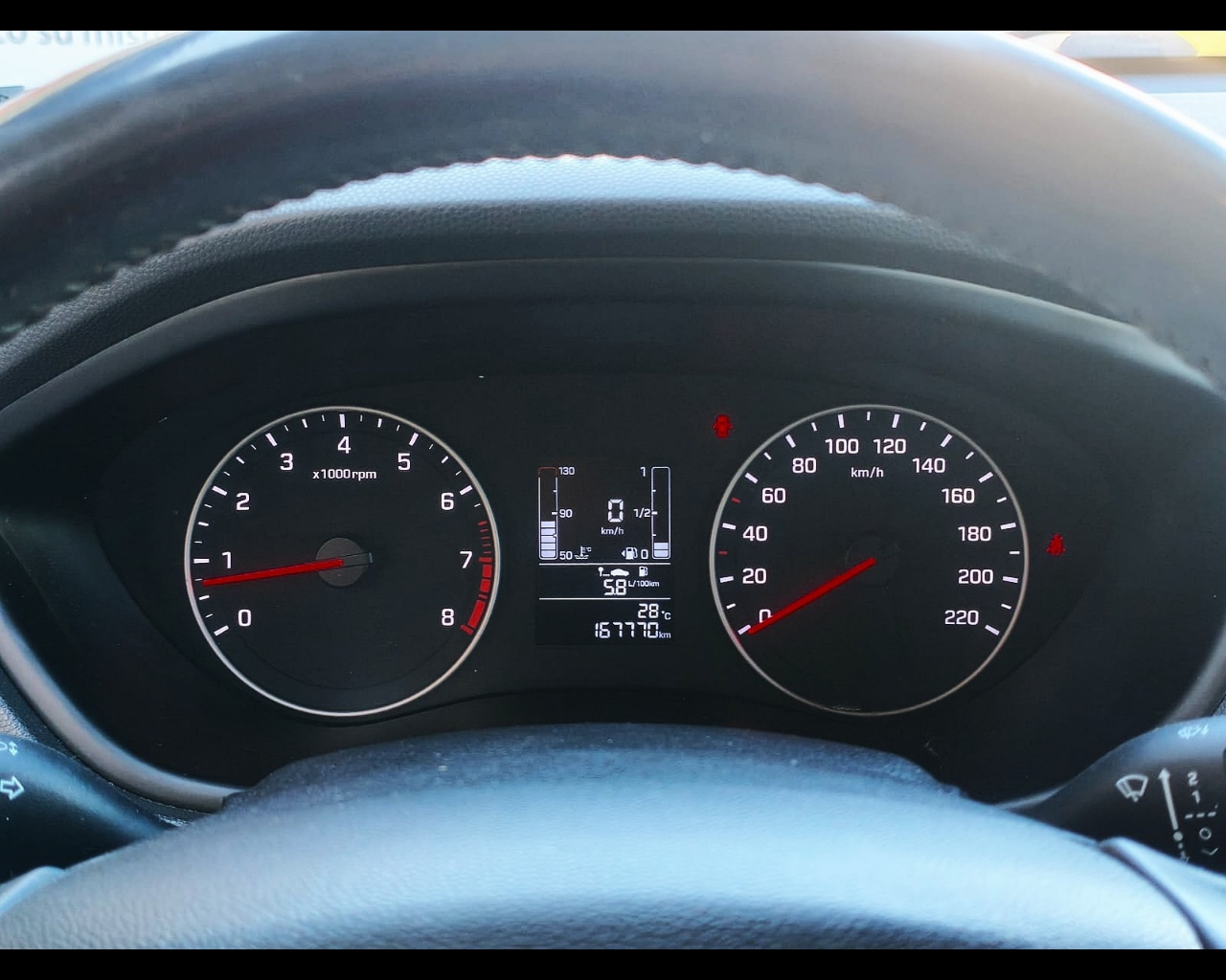 Foto HYUNDAI i20 5p 1.2 mpi Connectline econext Gpl 73cv