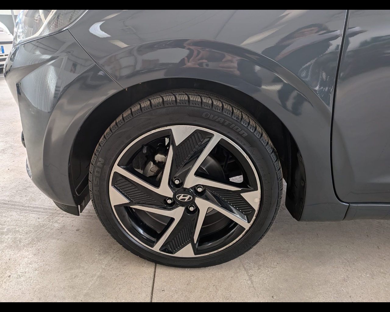 Foto HYUNDAI i10 1.0 mpi Prime