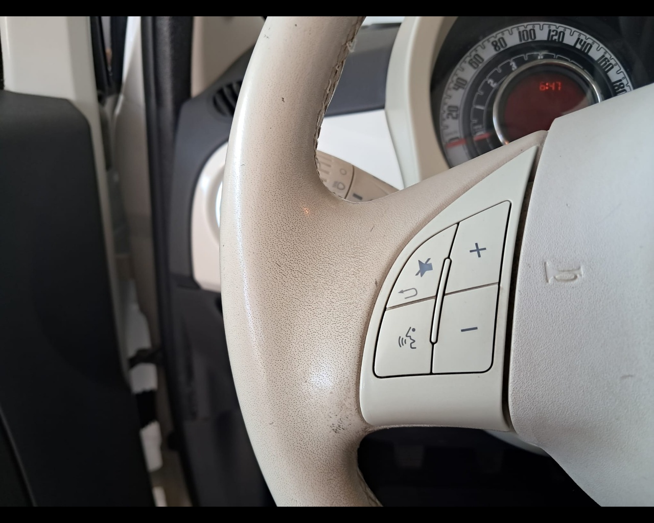 Foto FIAT 500 1.2 Lounge 69cv E6