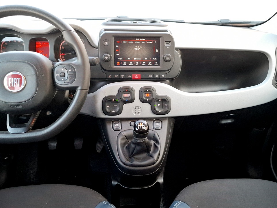 FIAT Panda 1.0 firefly hybrid Cross s&s 70cv 5p.ti Ibrida usato - 11