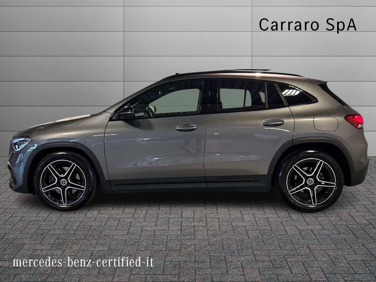 Mercedes GLA GLA 180 D Premium 8G-DCT - 6