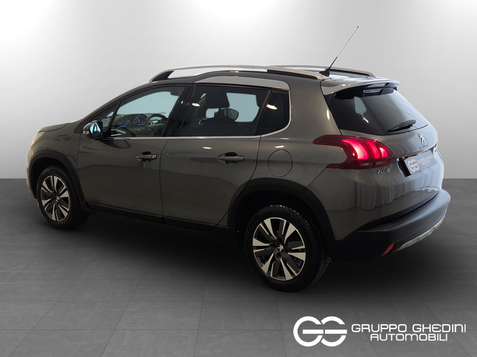 PEUGEOT 2008 1.2 puretech 12v Allure 82cv E6 Benzina usato - 2