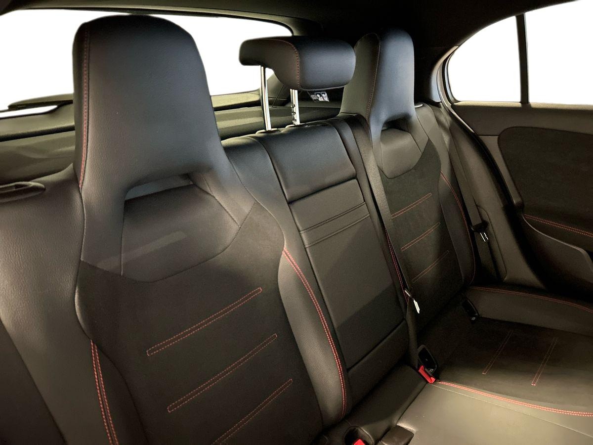 Mercedes  A 180 d AMG Line Advanced Plus auto - 16