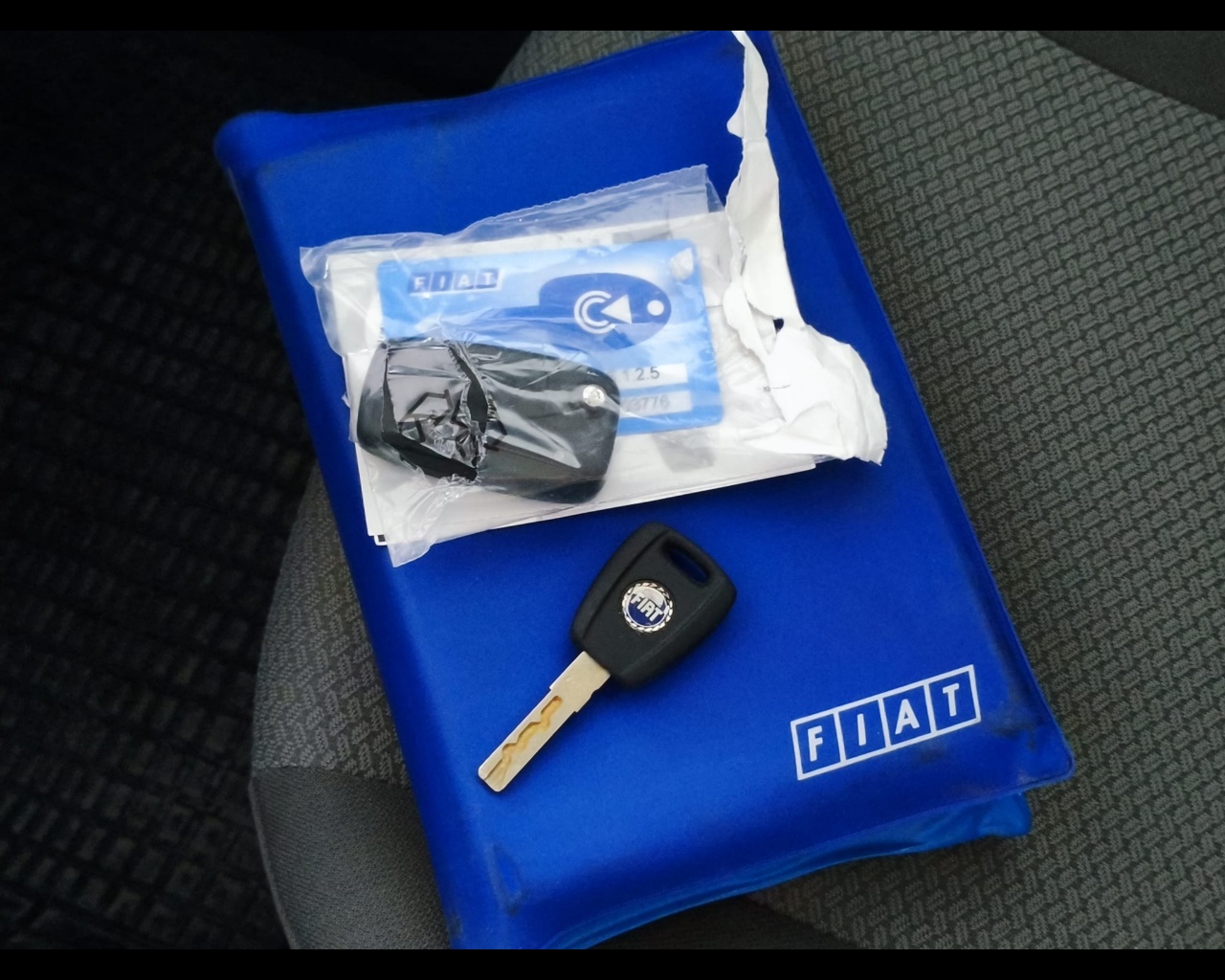 Foto FIAT Idea 1.4 Active